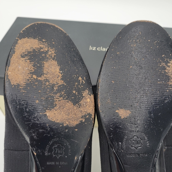 Womans Liz Claiborne Black Fabric Flats Leather Bottoms Gold accent buckle Sz 7 - Picture 9 of 12